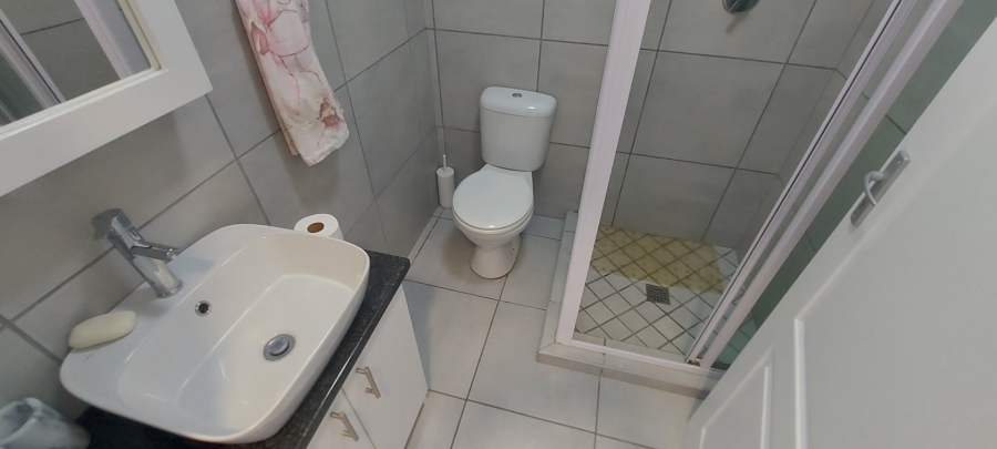 5 Bedroom Property for Sale in Dana Bay Western Cape